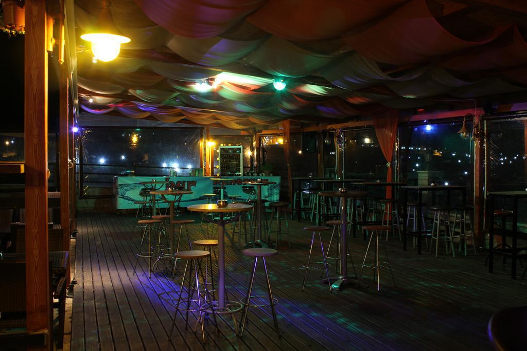 Hotel Panorama Áyios Pandeleḯmon Extérieur photo