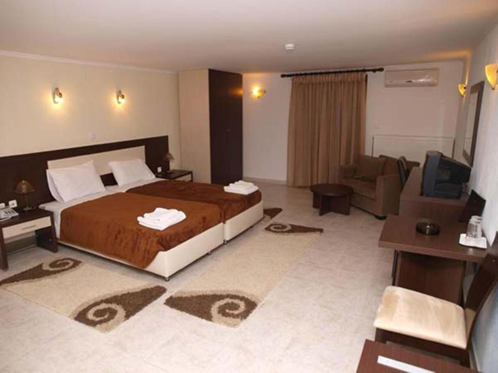 Hotel Panorama Áyios Pandeleḯmon Chambre photo