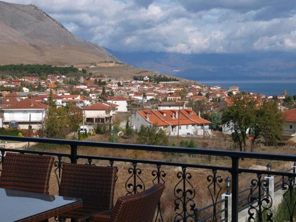 Hotel Panorama Áyios Pandeleḯmon Extérieur photo