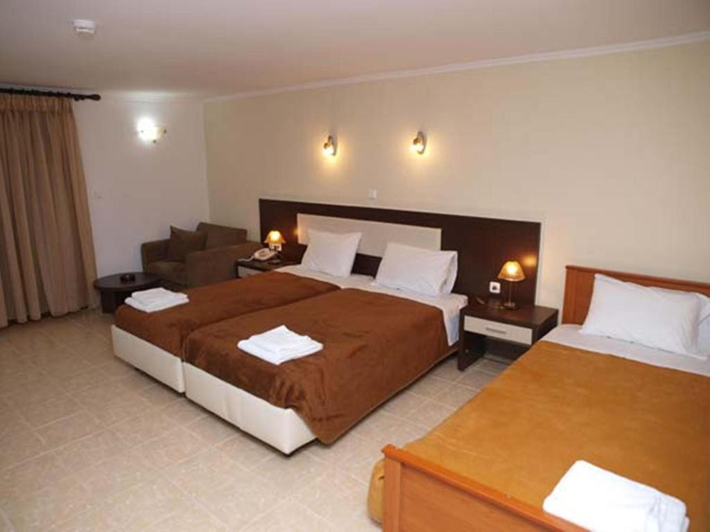 Hotel Panorama Áyios Pandeleḯmon Chambre photo